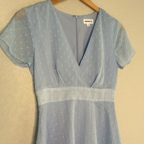 Revolve Superdown Bree Mini Dress Sky Blue Chiffon Metallic Swiss Dot Shower - Picture 3 of 6